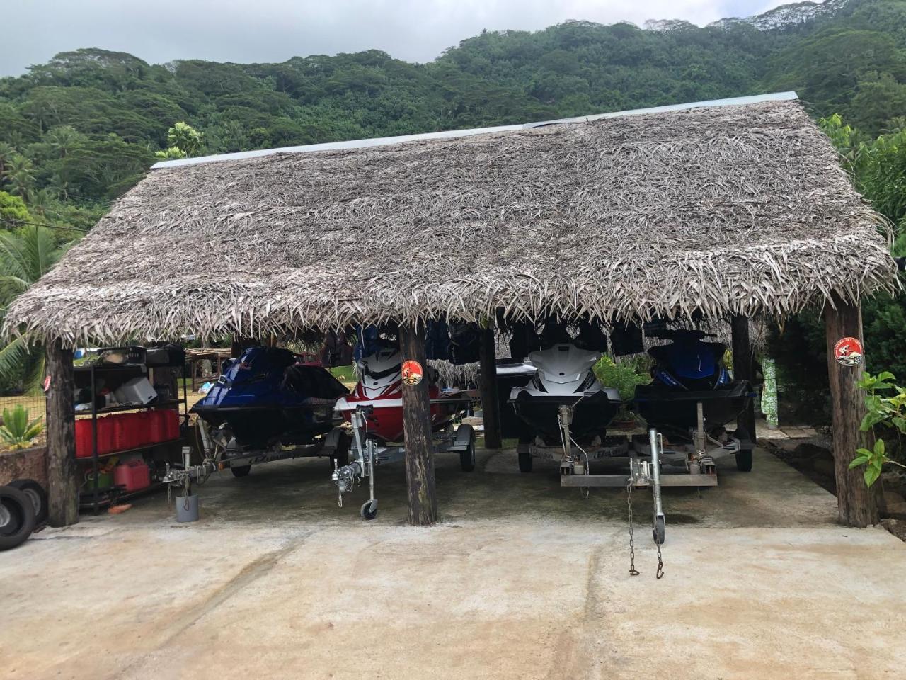 Pension Hibiscus Tahaa Uturoa Bagian luar foto
